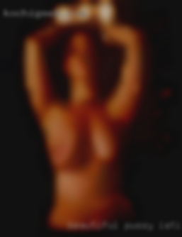 Beautiful pussy latina nude women in Winnabow NC.