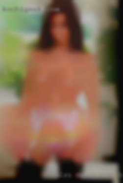 Females doing nude beastiality!