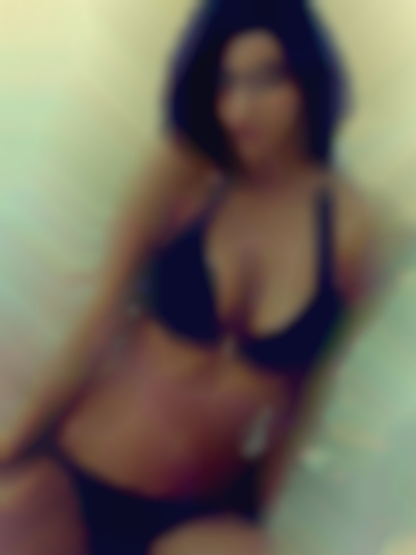 Msg me to know ebony more about me.