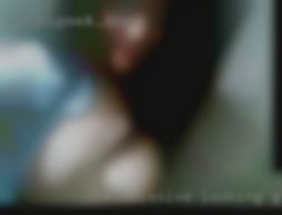 Submissive looking girl want personals.